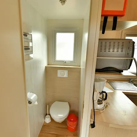 Am Waldrand - Mobilheim Pacifique Fuer 4 Personen - Dorsch Nyaraló Neustadt in Holstein
